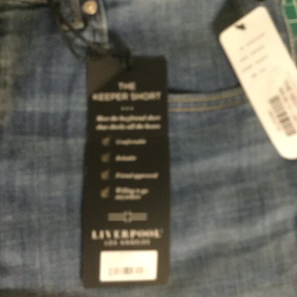 NWT Liverpool The Keeper Short with rolled cuff inseam is 7" or 9" with out - Picture 6 of 7